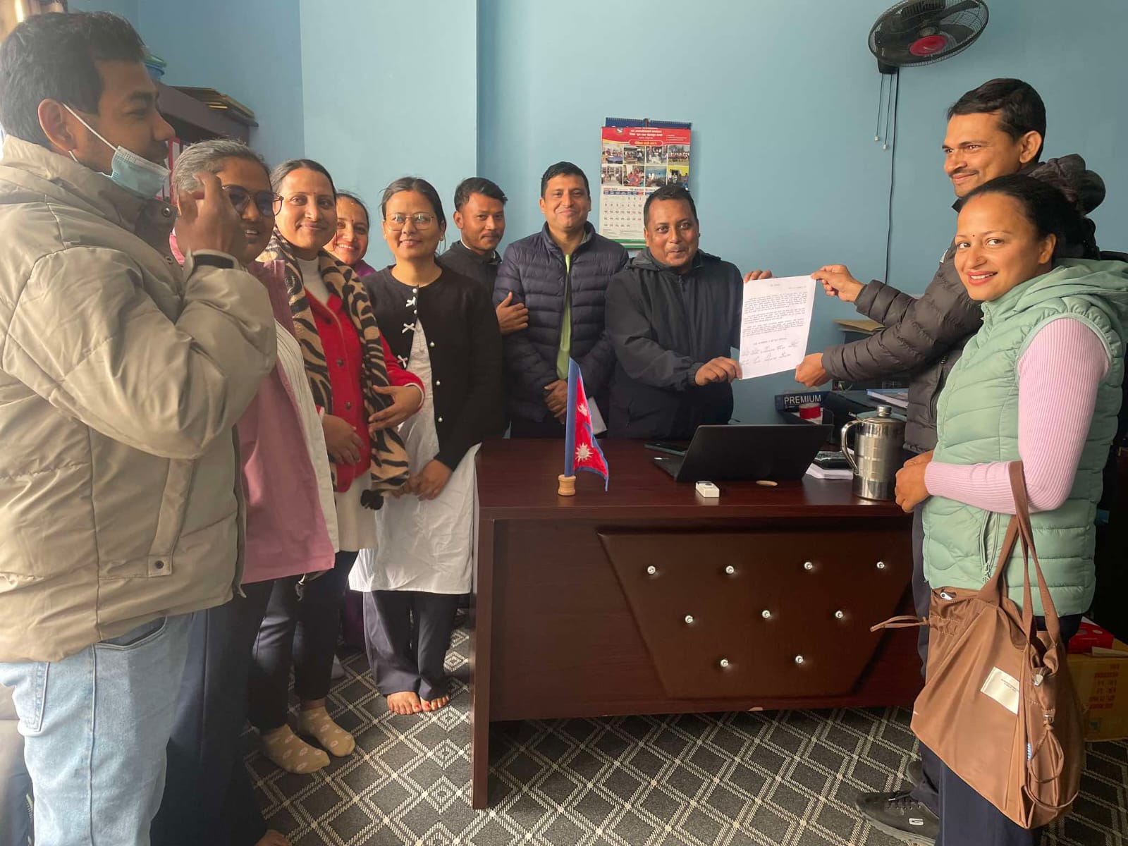 तनहुँ र रुपन्देहीमा कर्मचारीमाथि कुटपिटको विरोधमा राप्तीका सचिवद्वारा पेन डाउन