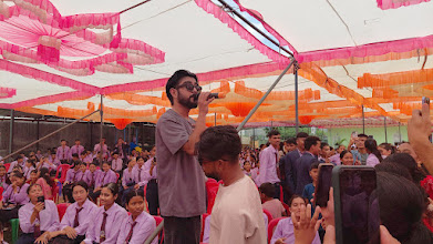 ज्ञानज्योतिमा गायक निशान भट्टराईले नचाए विद्यार्थी