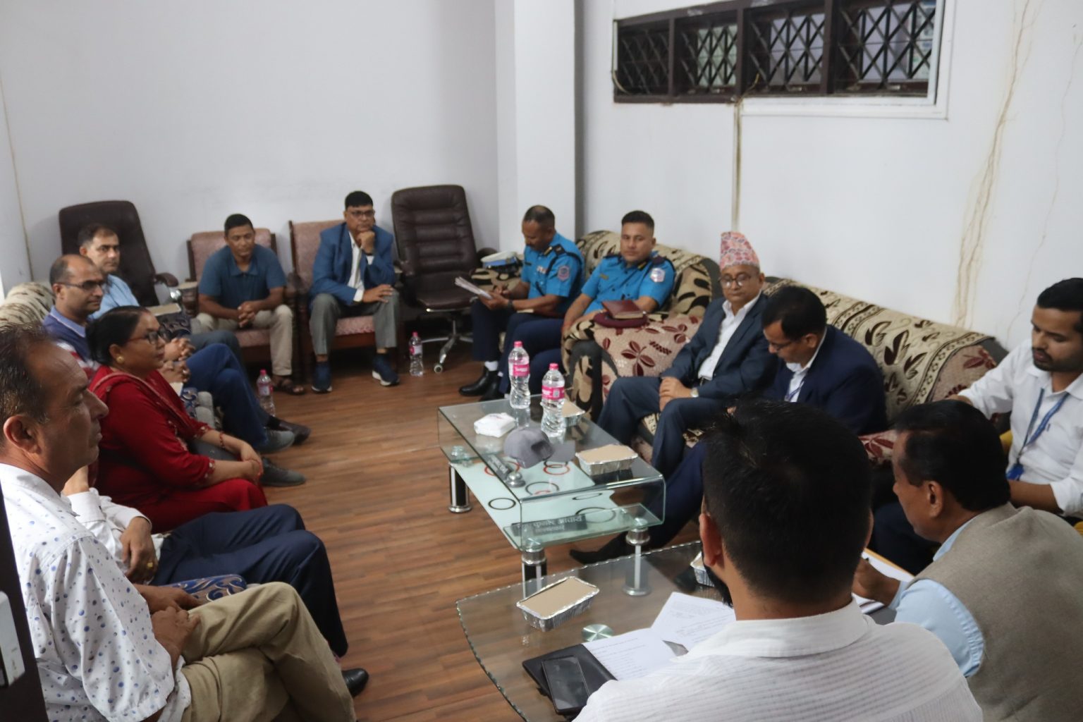 गुणस्तर नभएको दुध बेच्ने ९ वटा डेरी पसल कारवाहीमा