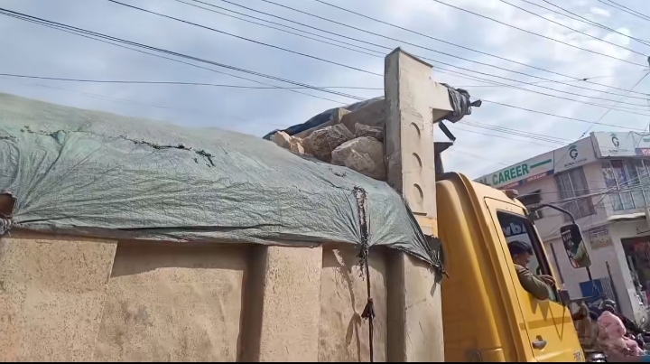 दाङमा ओभरलोड बोक्ने ८० वटा सवारी साधन नियन्त्रणमा