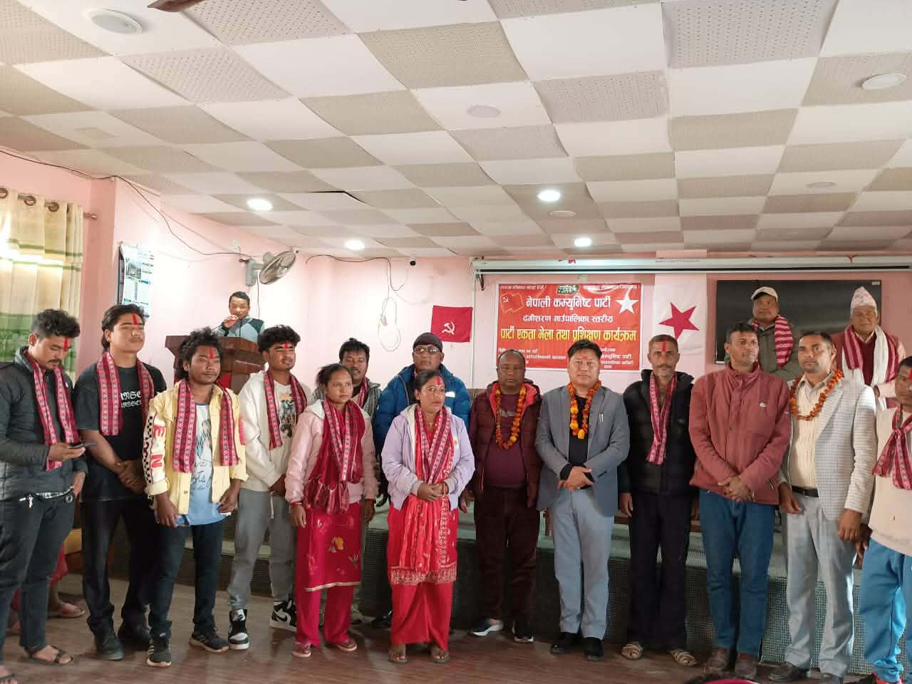 दंगीशरणमा दर्जन बढि जेनजी युवा नेकपामा प्रवेश,उम्मेदवार मास्कीद्वारा स्वागत