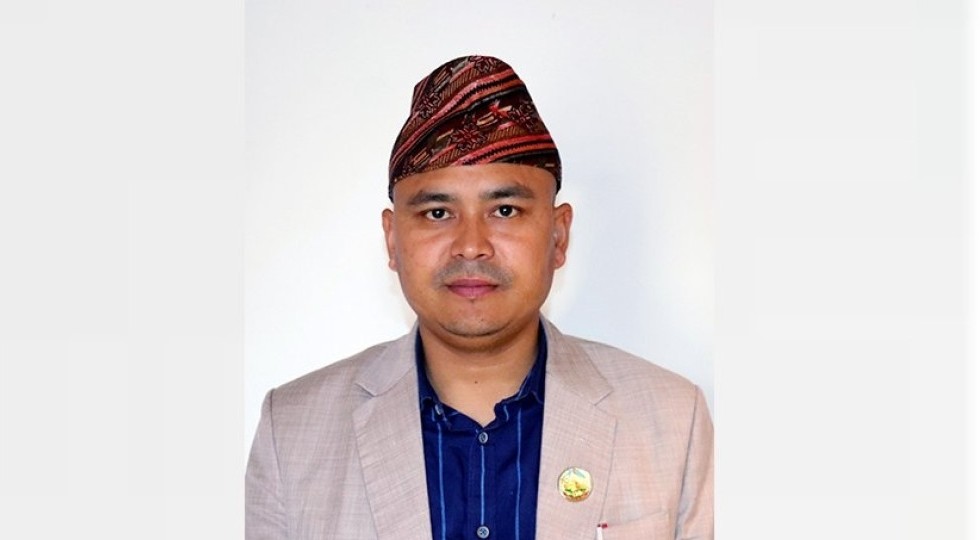 लुम्बिनी प्रदेश सभा सदस्यबाट राजिनामा दिएर संघीय चुनाव लड्ने पूर्वमन्त्रीको घोषणा