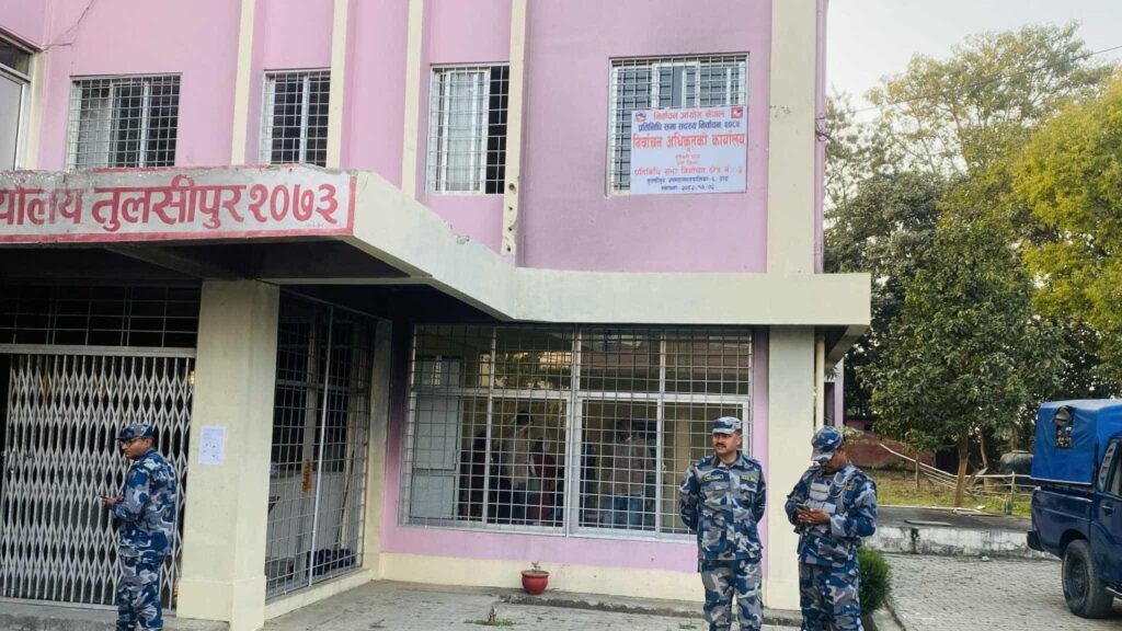 दाङ क्षेत्र नम्वर ३ बाट दुई जनाले लिए उमेदवारी फिर्ता